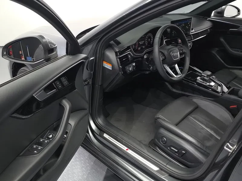 Audi A4 40 TFSI PREMIUM, снимка 11 - Автомобили и джипове - 54739448