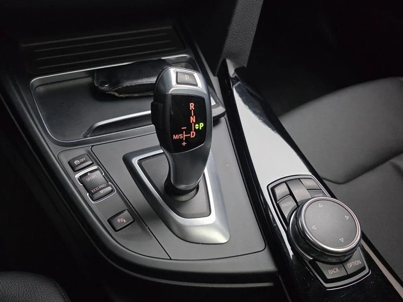 BMW 320 320d| 190к.с.| ВКЛ.ТЕХНОТЕСТ, снимка 9 - Автомобили и джипове - 55217461