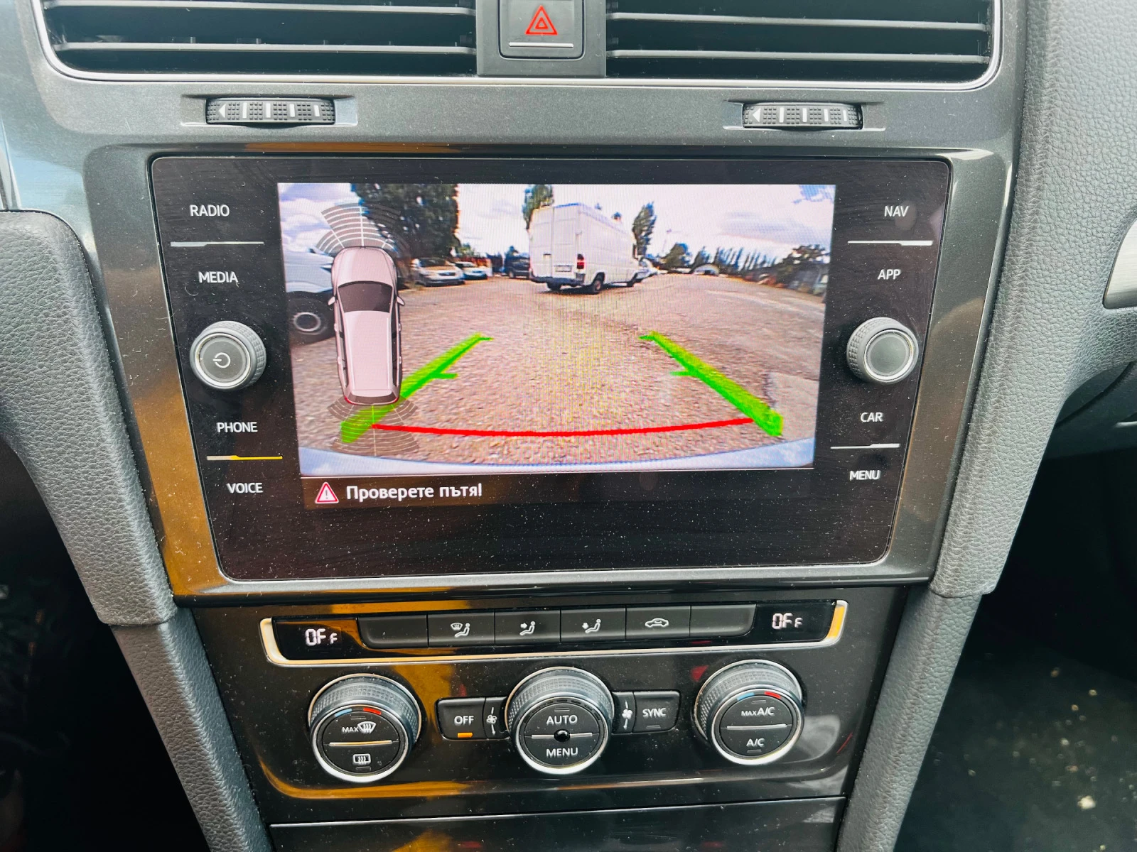 VW Golf 1, 6 TDI Variant | Mobile.bg � ����������� 12