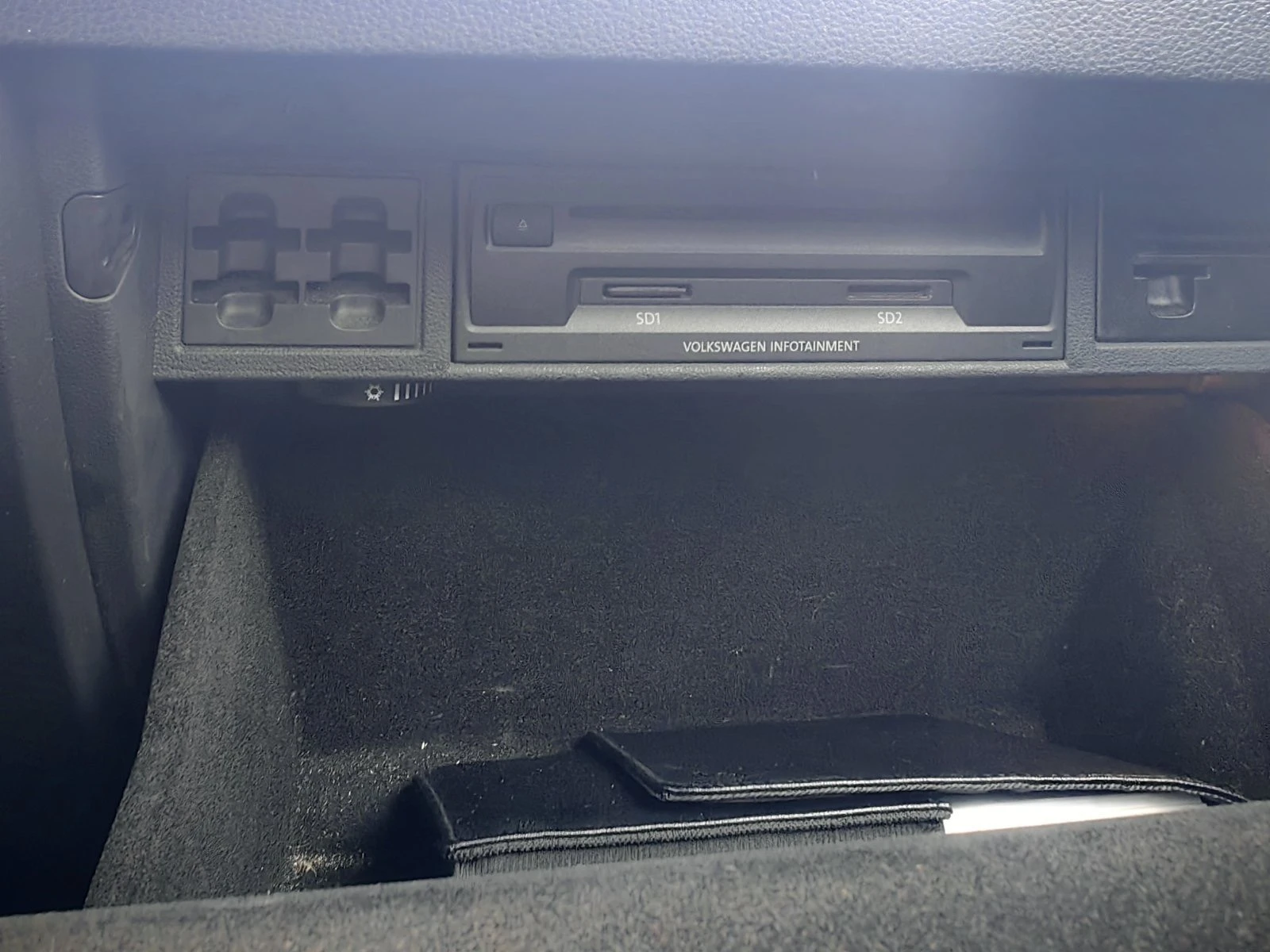 VW Golf 1, 6 TDI Variant | Mobile.bg � ����������� 14