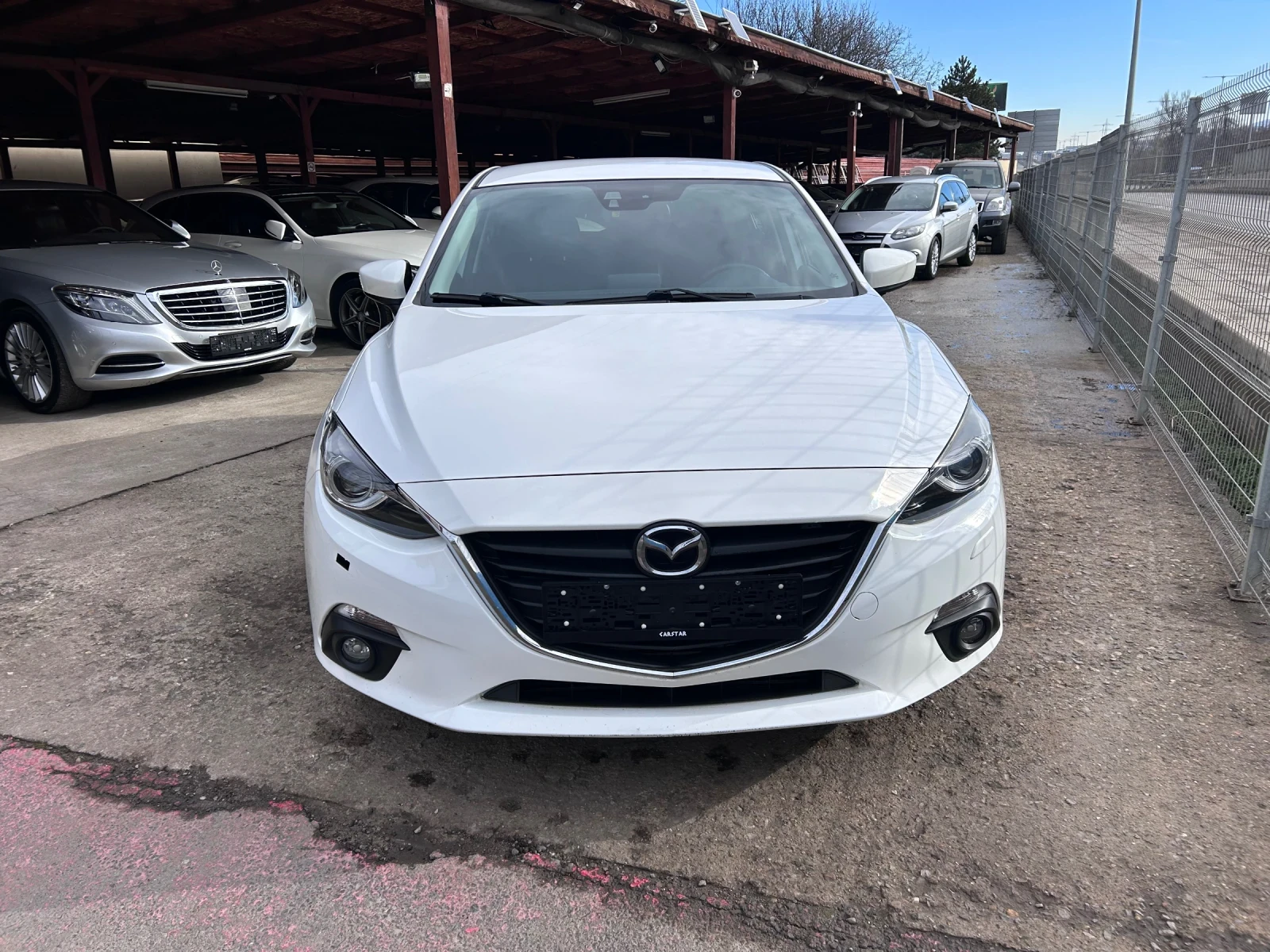 Mazda 3 2.2d - изображение 6