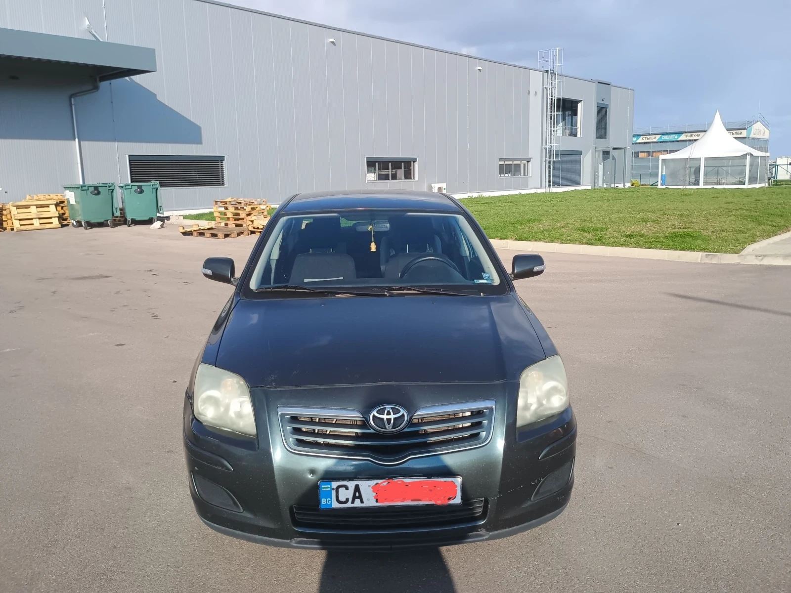 Toyota Avensis 1.8 с Газова уредба  - изображение 4