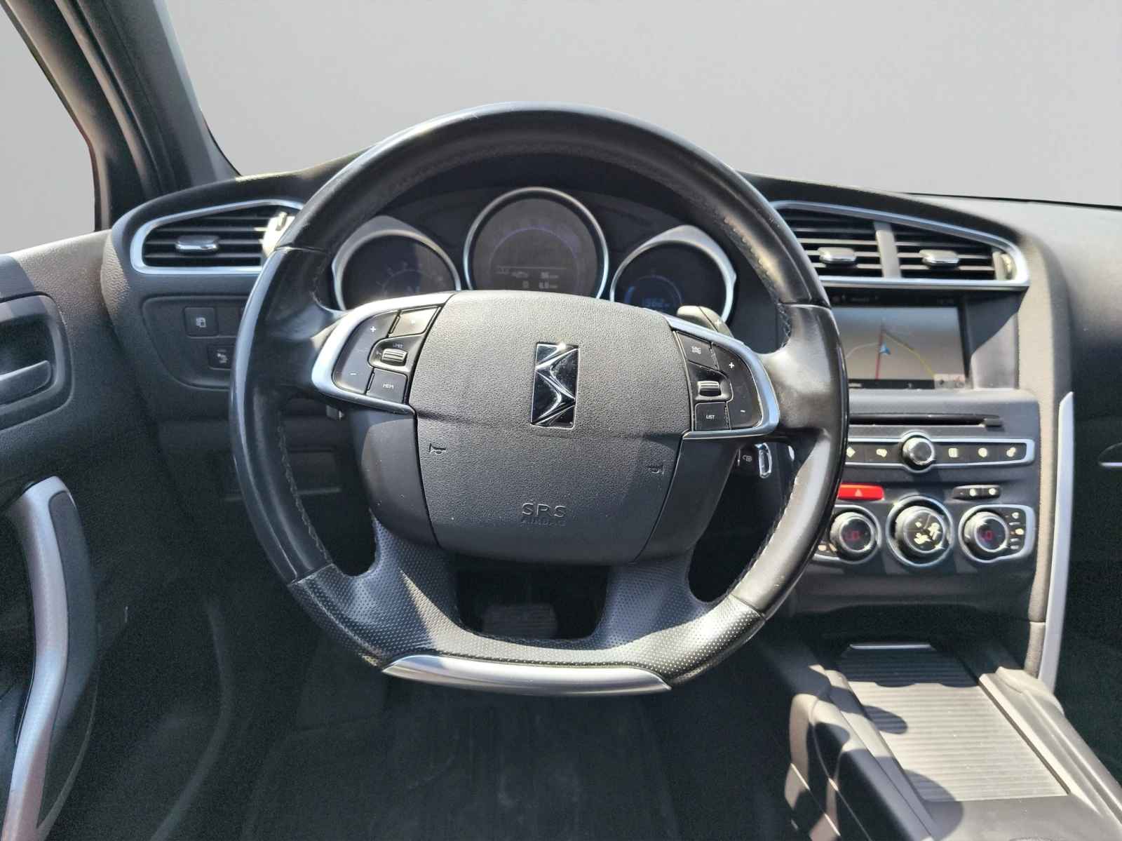 Citroen DS4 HDI 1.6 115hp ETG6 EURO 5B - изображение 9