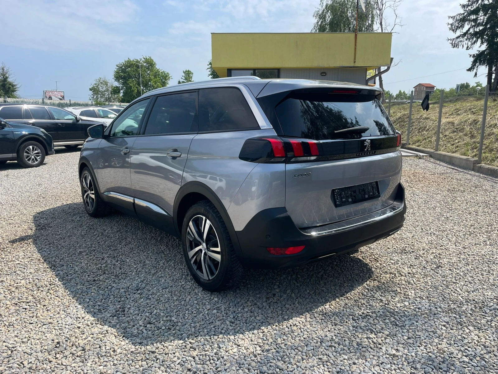 Peugeot 5008 /GT line 7 МЕСТЕН - изображение 4