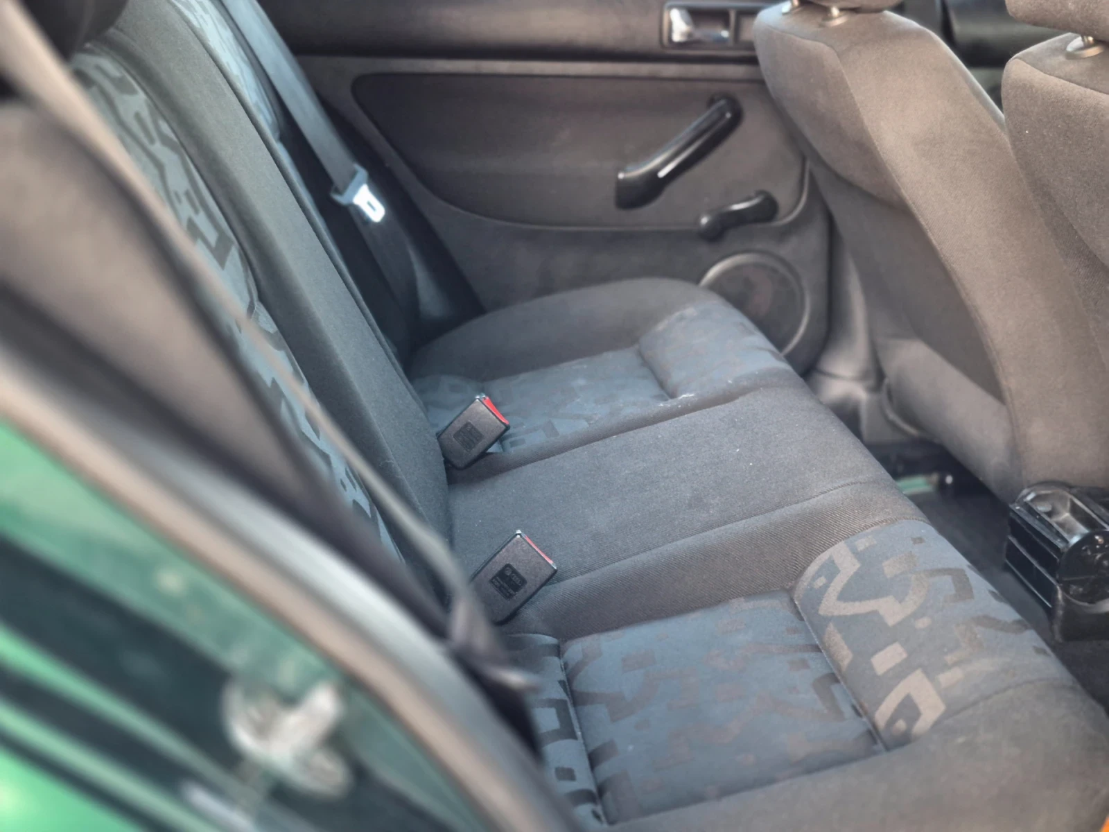 VW Golf 1.6 i БЕНЗИН/КЛИМАТИК 101 КОНЯ* *  - изображение 9