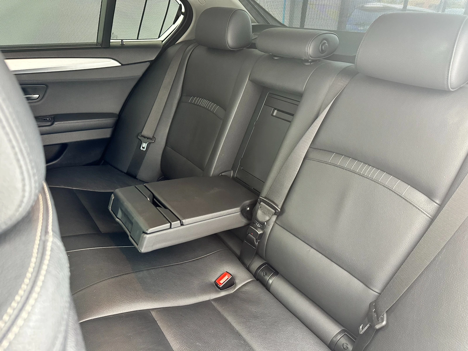 BMW 535 535d xDrive* SOFT CLOSE* PANO* AMBIENT* HEAD UP*  | Mobile.bg   14