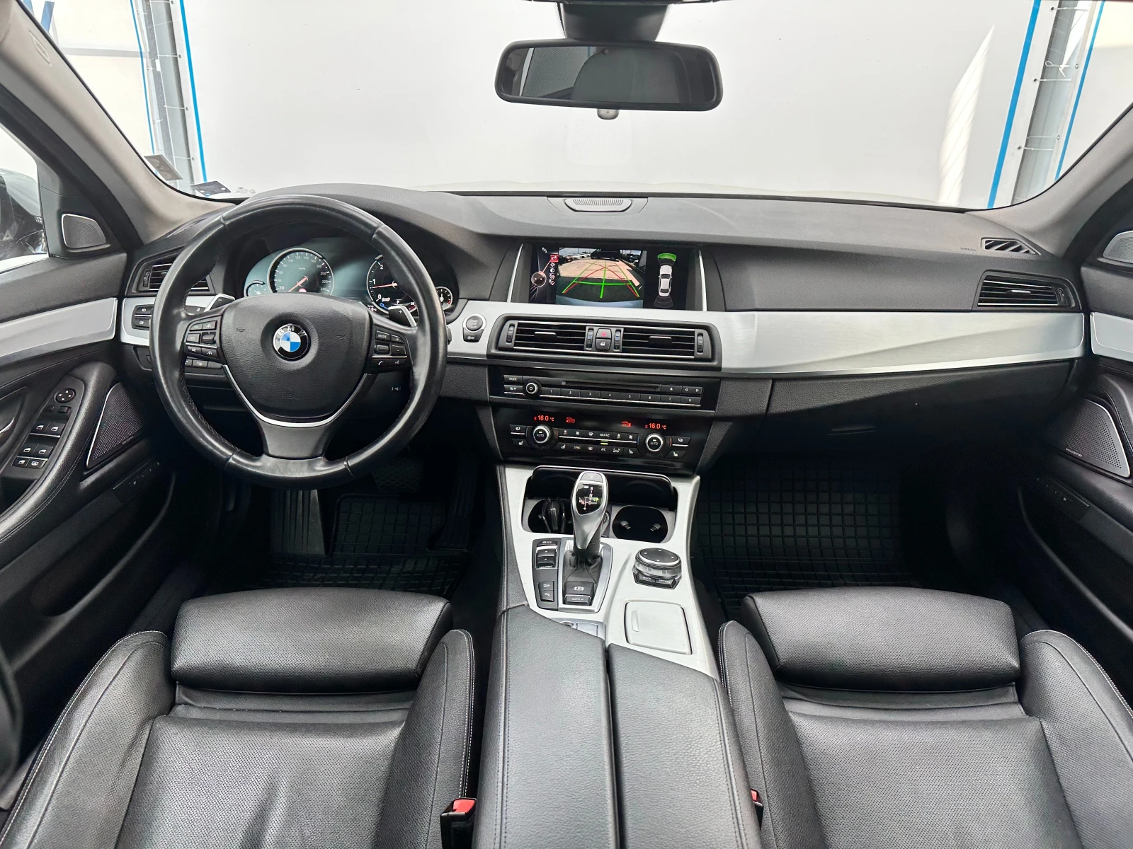 BMW 535 535d xDrive* SOFT CLOSE* PANO* AMBIENT* HEAD UP* О - изображение 8
