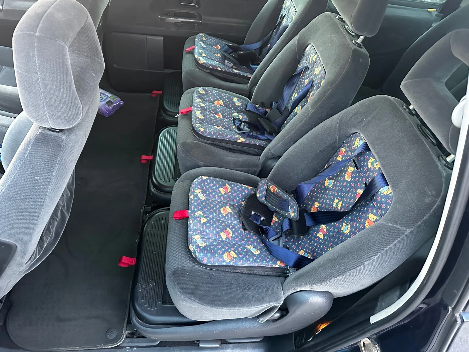 Ford Galaxy 2.3 - изображение 7