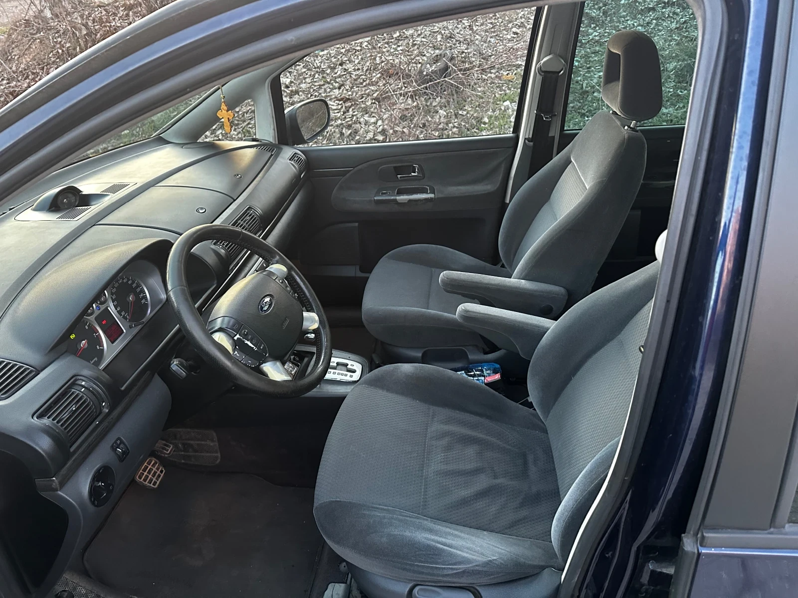 Ford Galaxy 2.3 - изображение 5