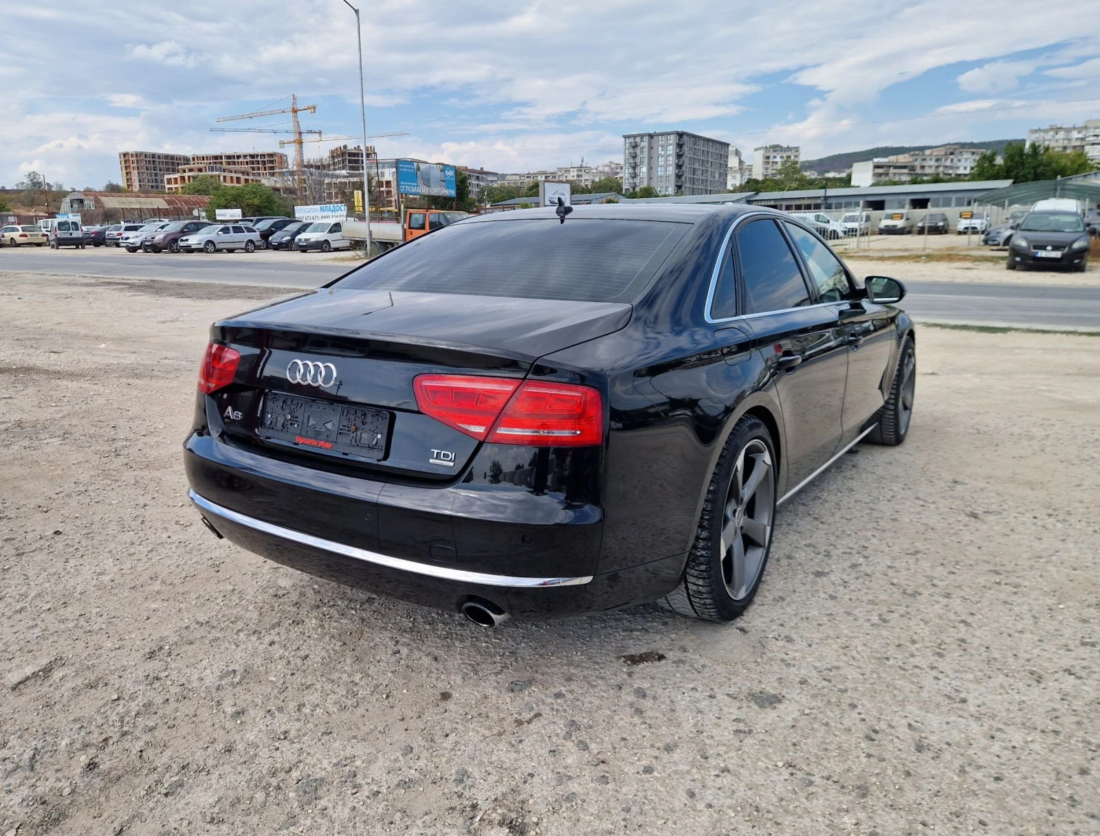 Audi A8 4.2 ТДИ / Регистриран / Лизинг / Бартер  - изображение 4