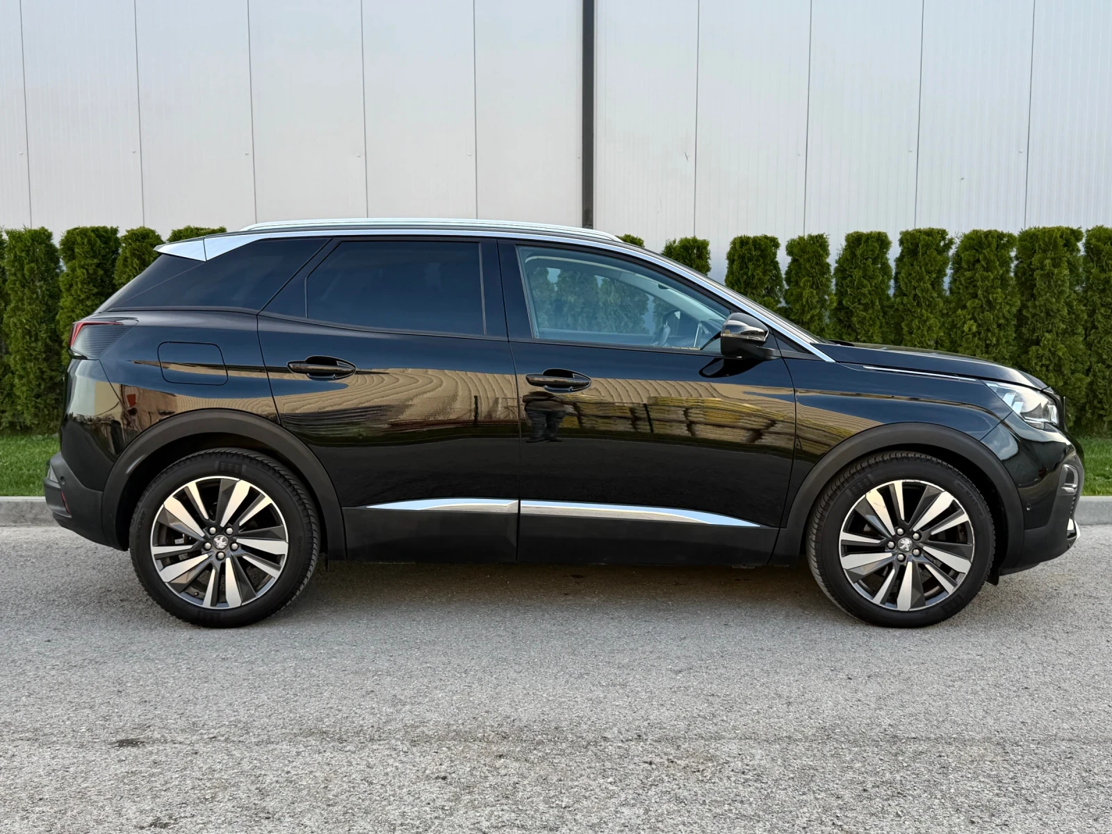 Peugeot 3008  1.2 PureTech LED/DIGITAL/PANORAMA, снимка 8 - Автомобили и джипове - 53402281