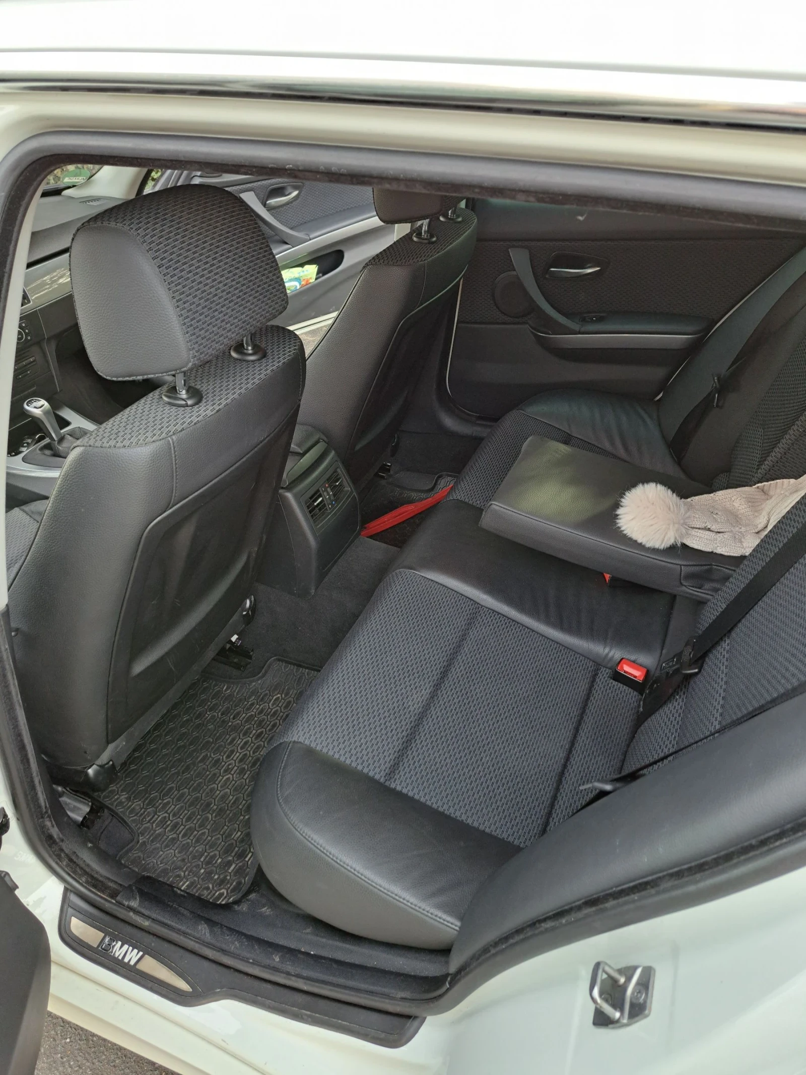 BMW 325 197 к.с. LCI M57, снимка 15 - Автомобили и джипове - 53759400