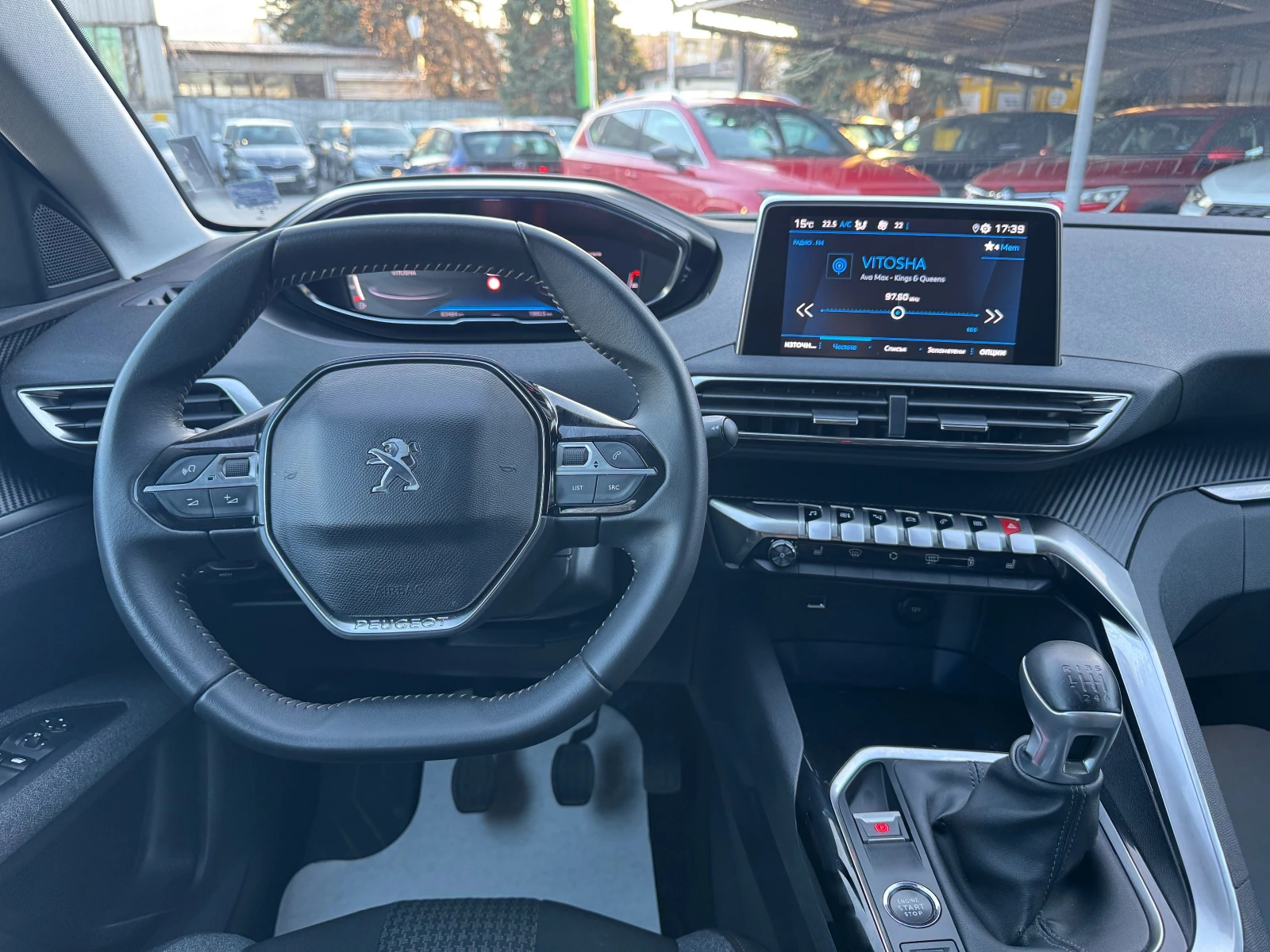 Peugeot 3008 1.2 Puretech 131hp, снимка 10 - Автомобили и джипове - 53811588