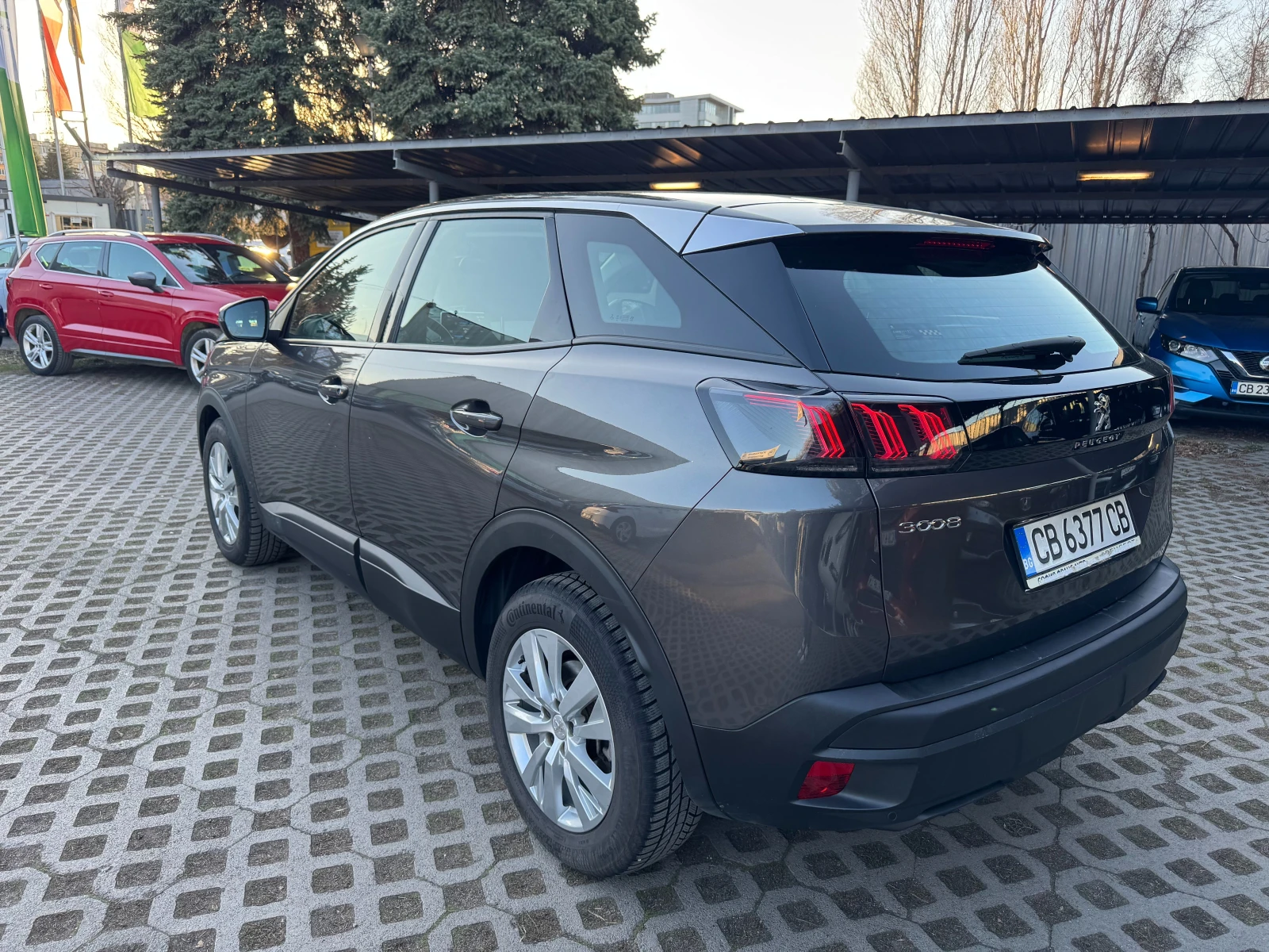 Peugeot 3008 1.2 Puretech 131hp, снимка 6 - Автомобили и джипове - 53811588