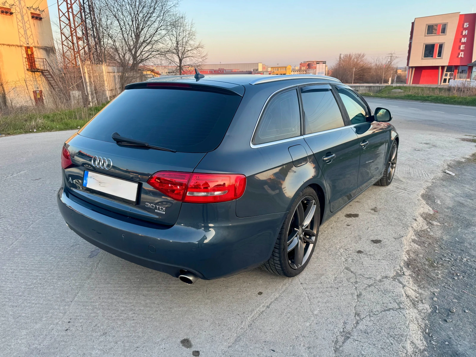 Audi A4 3.0TDI, снимка 5 - Автомобили и джипове - 53868108