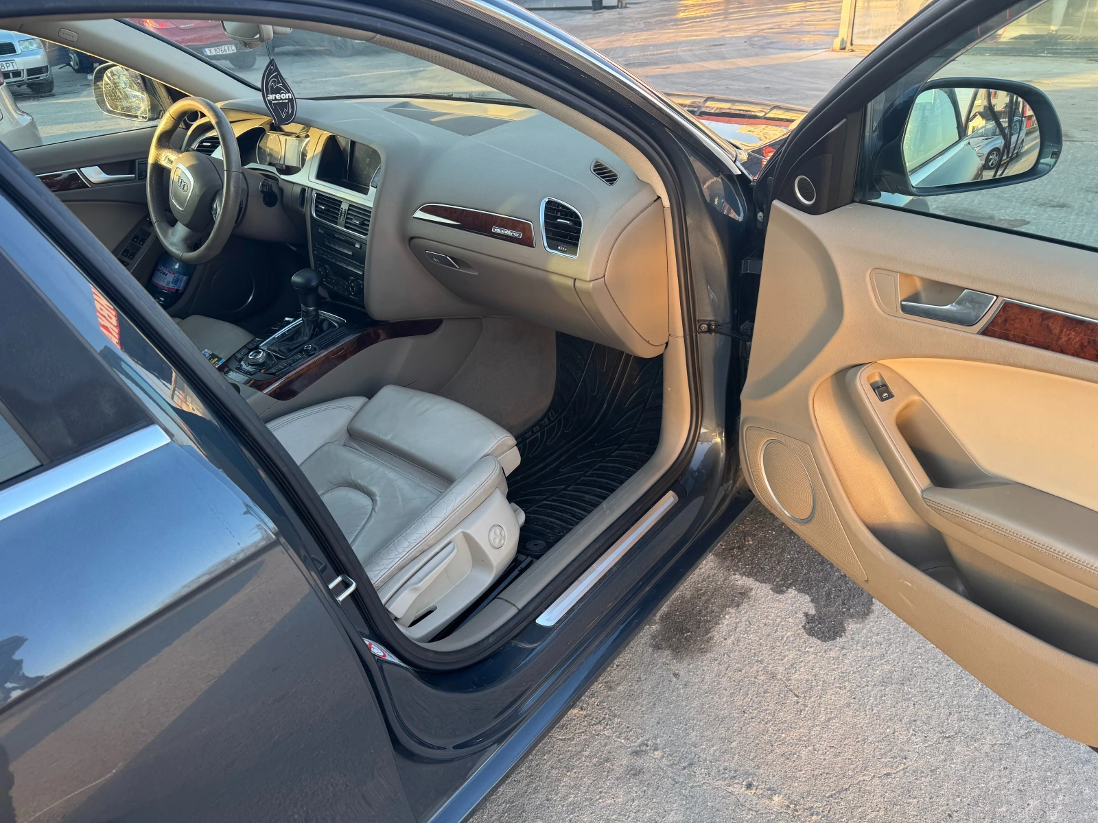 Audi A4 3.0TDI, снимка 9 - Автомобили и джипове - 53868108