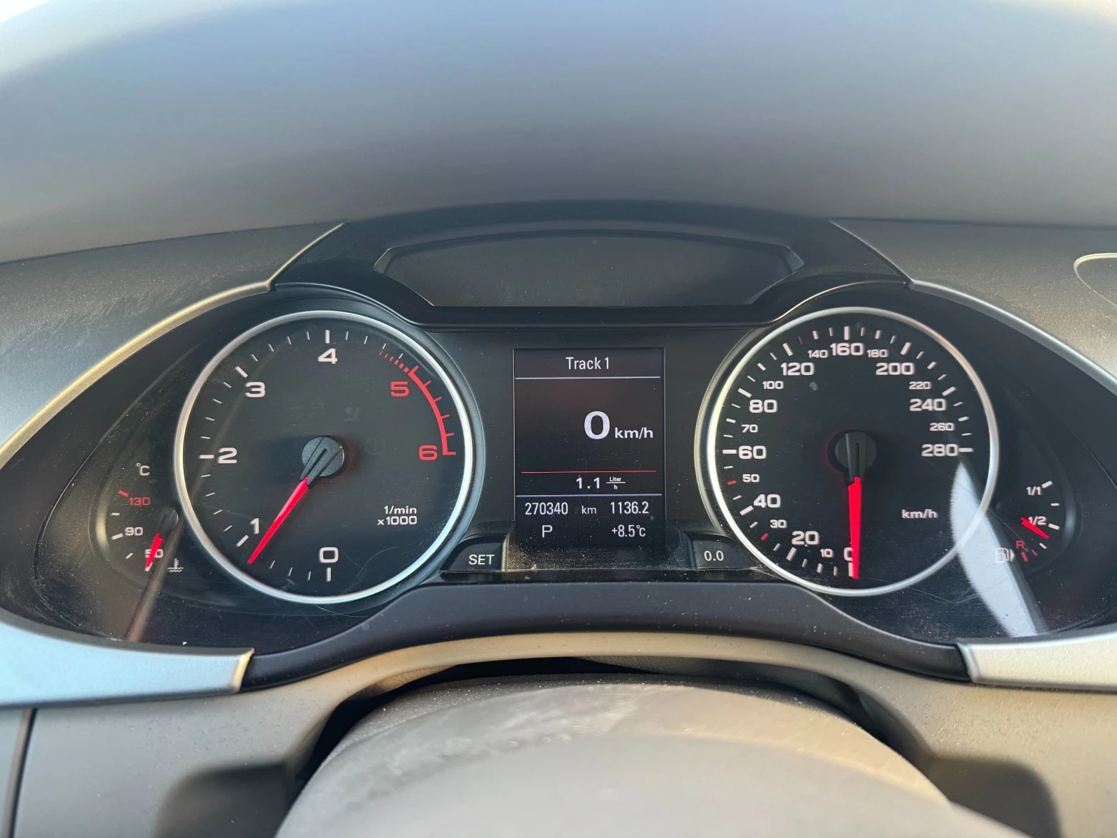 Audi A4 3.0TDI, снимка 10 - Автомобили и джипове - 53868108