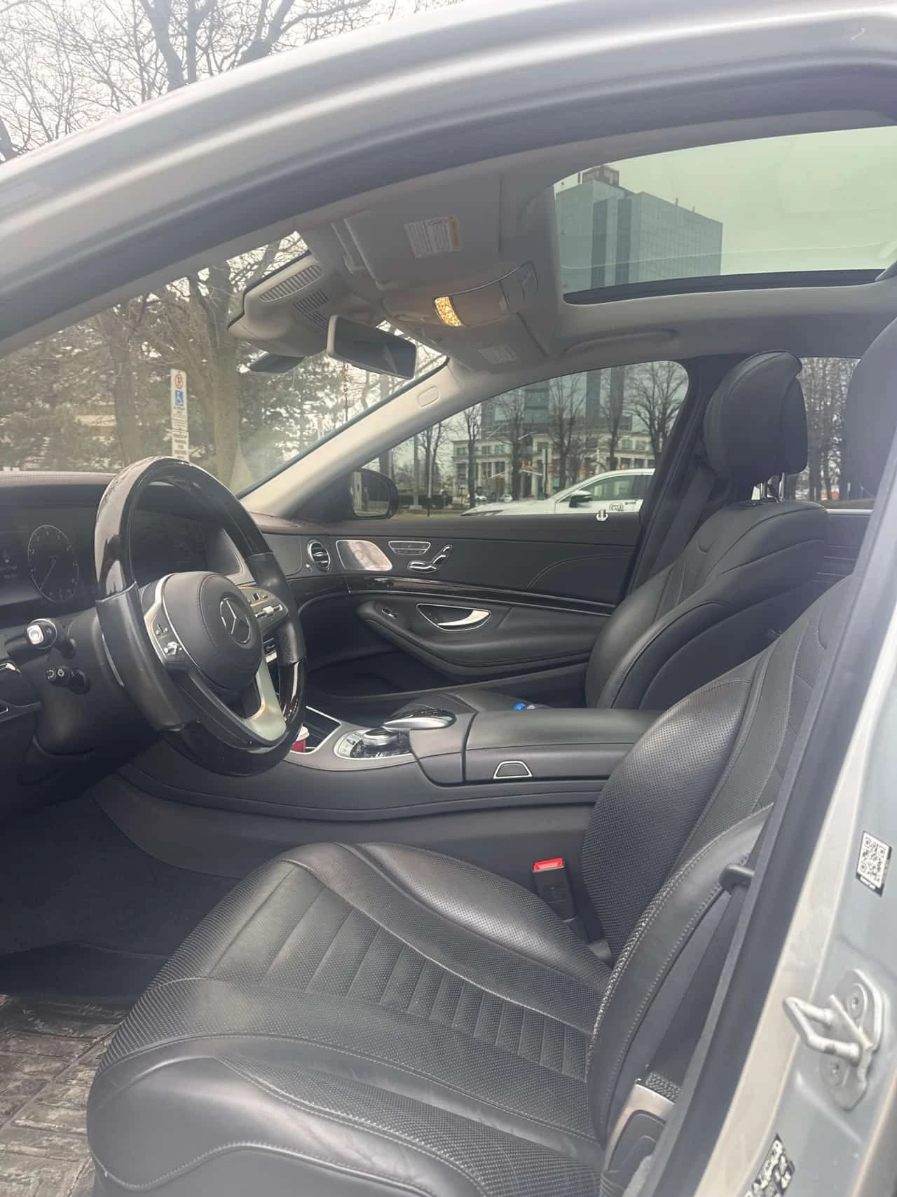 Mercedes-Benz S 560 * CARFAX * ЦЕНА ДО БГ, снимка 7 - Автомобили и джипове - 54070300