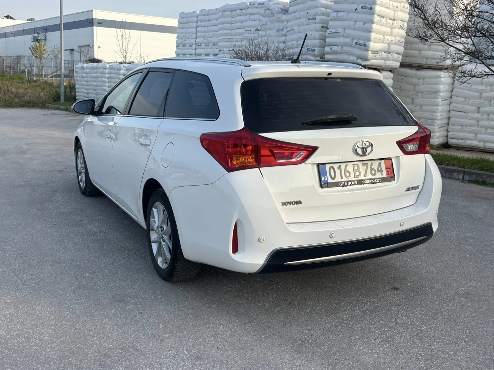 Toyota Auris 1.6 ���������  | Mobile.bg � ����������� 6