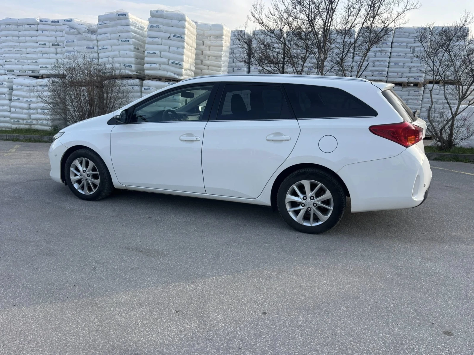 Toyota Auris 1.6 ���������  | Mobile.bg � ����������� 5