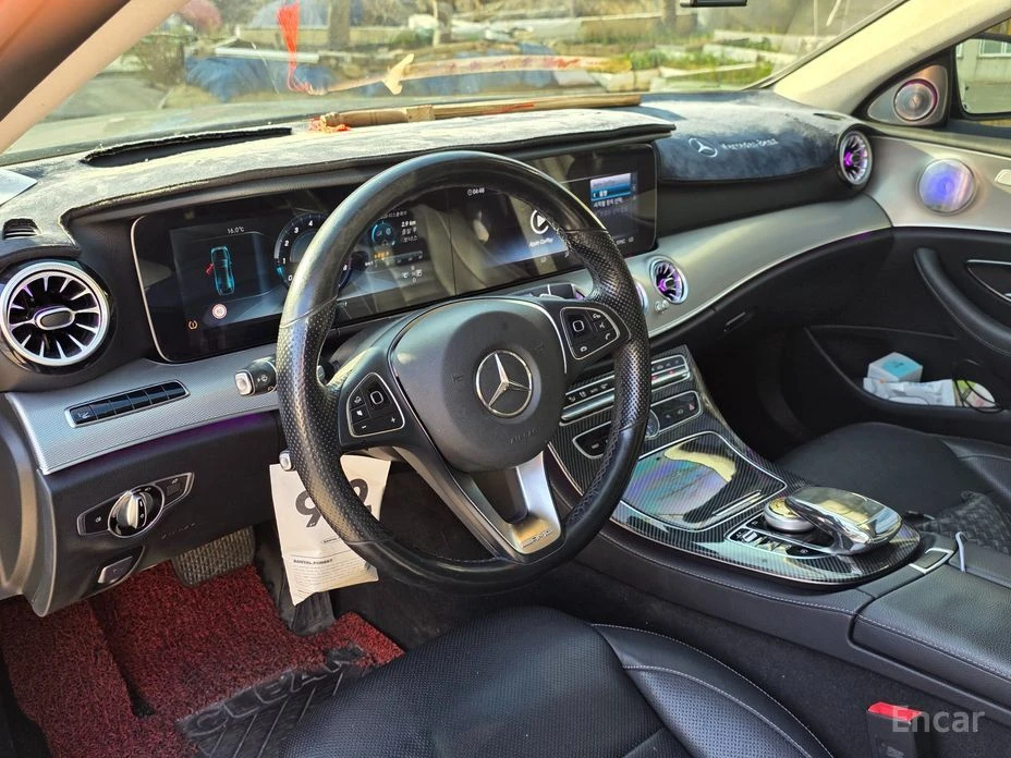 Mercedes-Benz E 300 AMG PACK* DIGITAL* BURMESTER* 360 CAM* HEAD-UP* , снимка 10 - Автомобили и джипове - 54217948