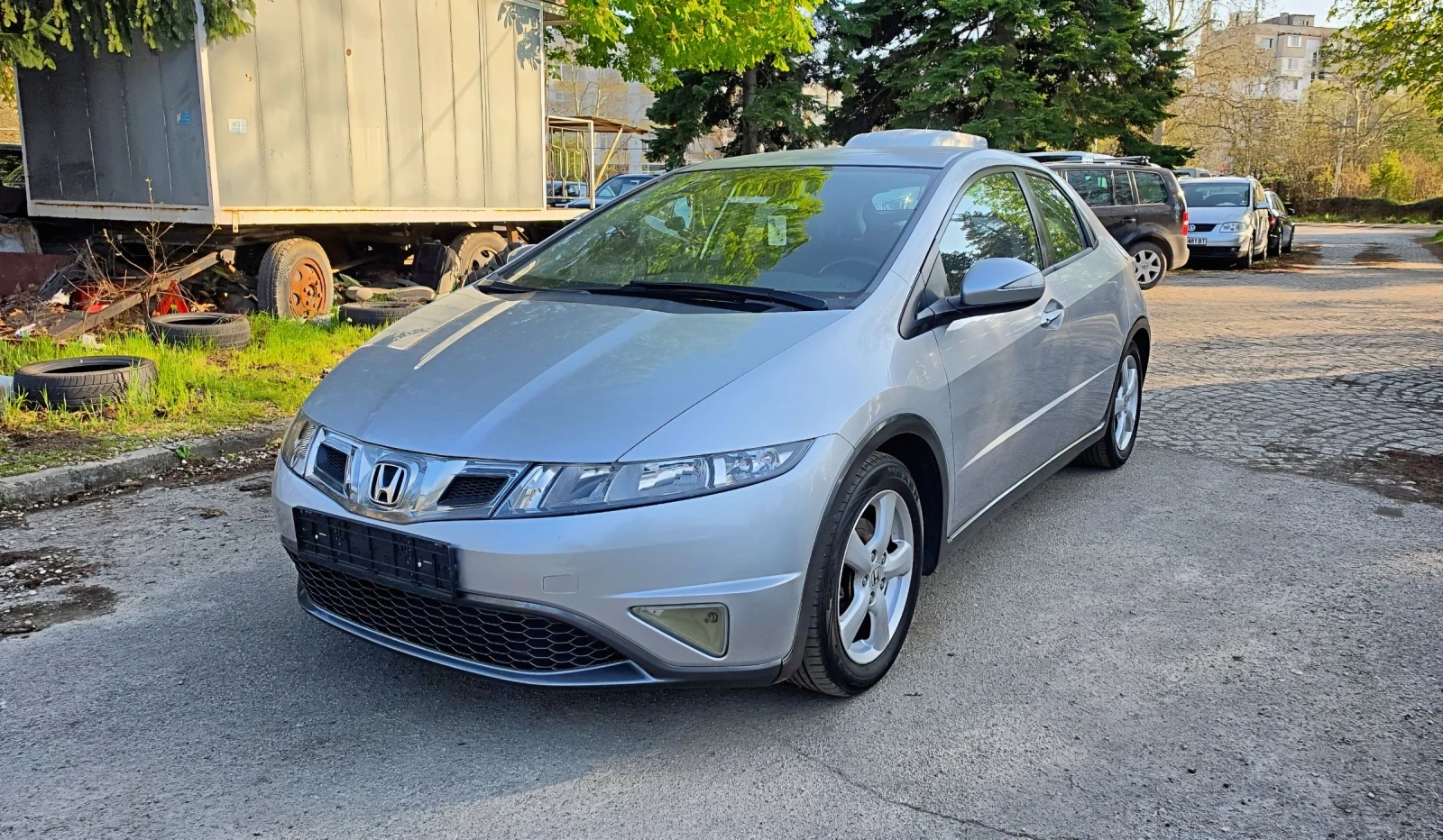 Honda Civic 1.4i 99k.c FaceLift , снимка 2 - Автомобили и джипове - 54229750
