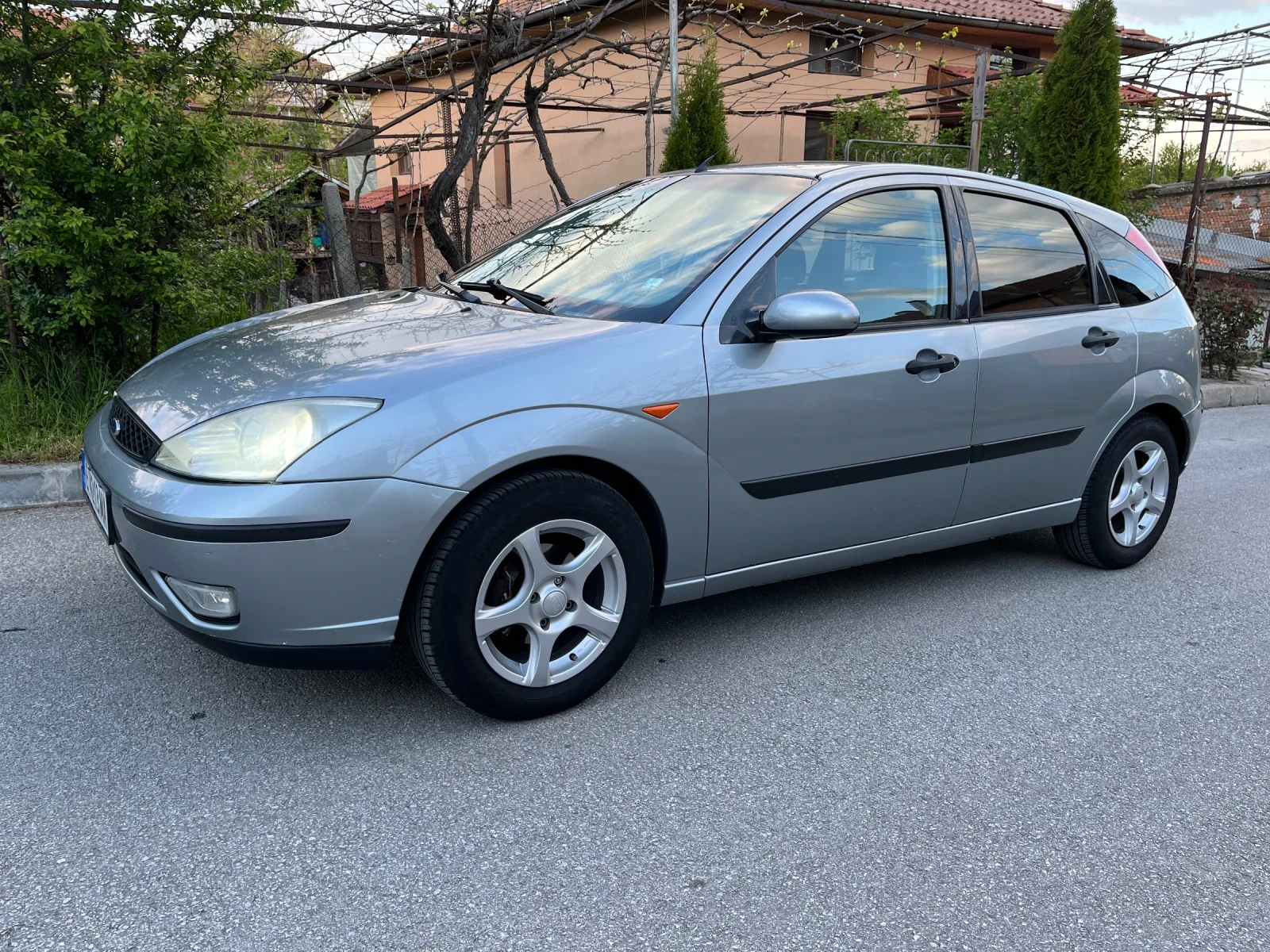 Ford Focus 1.6 ������/��� | Mobile.bg � ����������� 2
