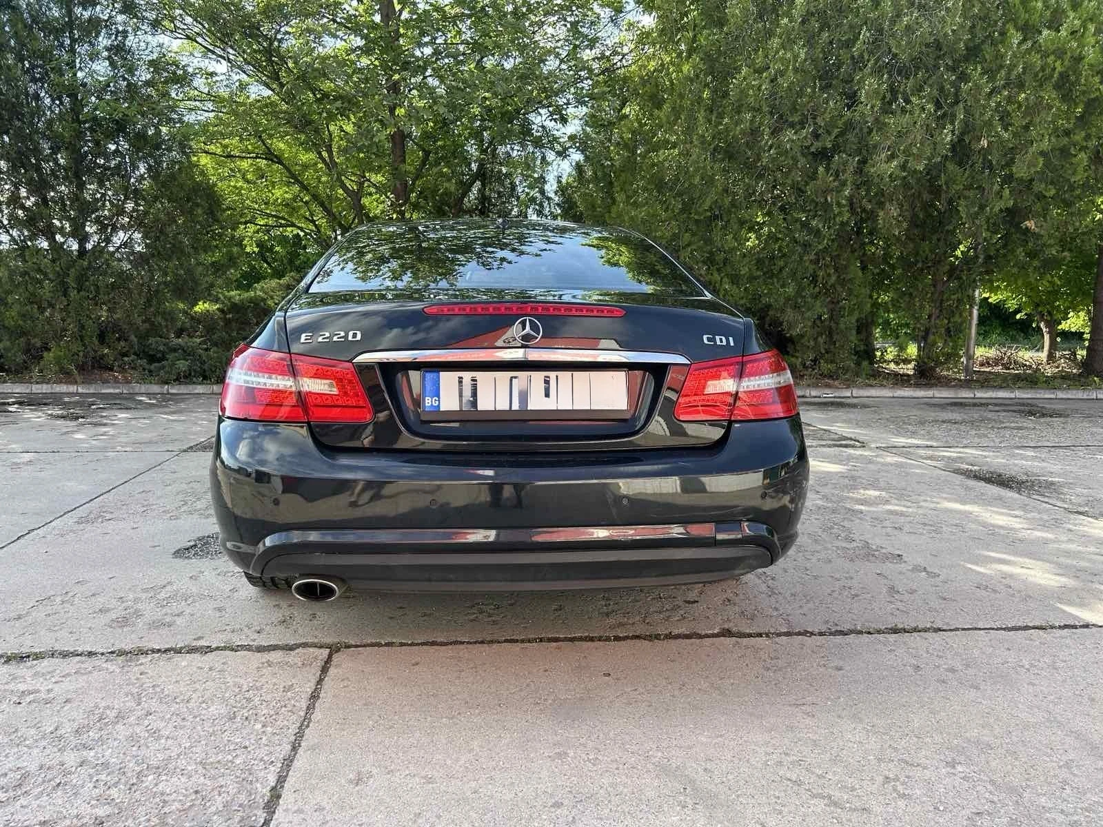 Mercedes-Benz E 220 Avantgard AMG пакет
