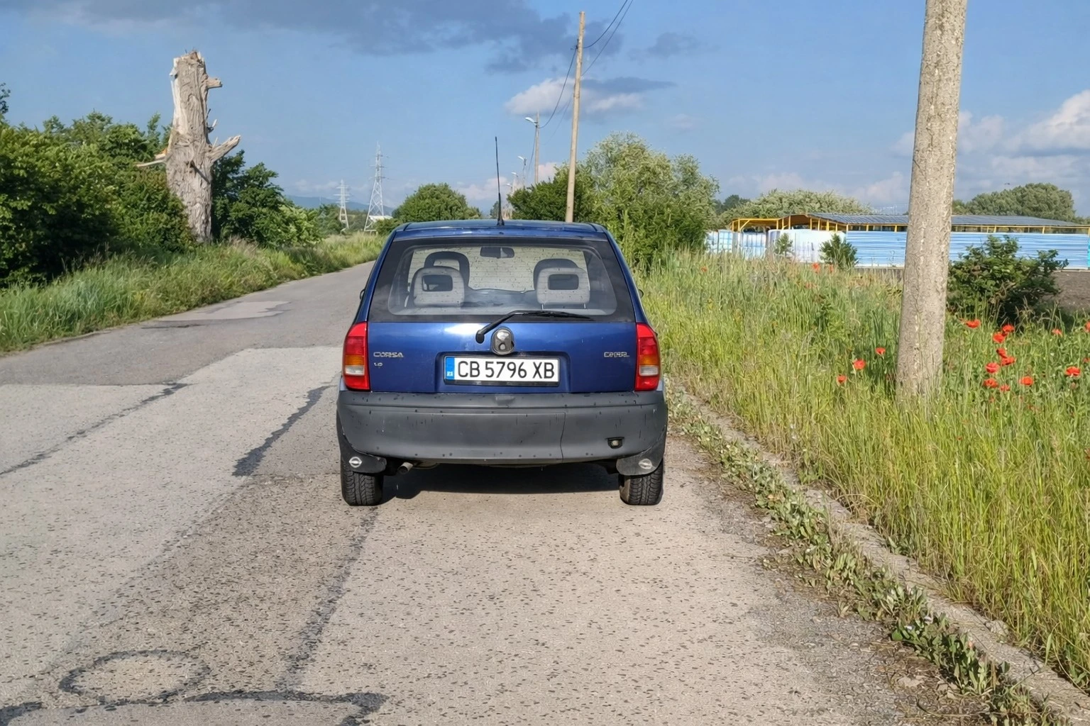 Opel Corsa 1.4, снимка 2 - Автомобили и джипове - 54696022
