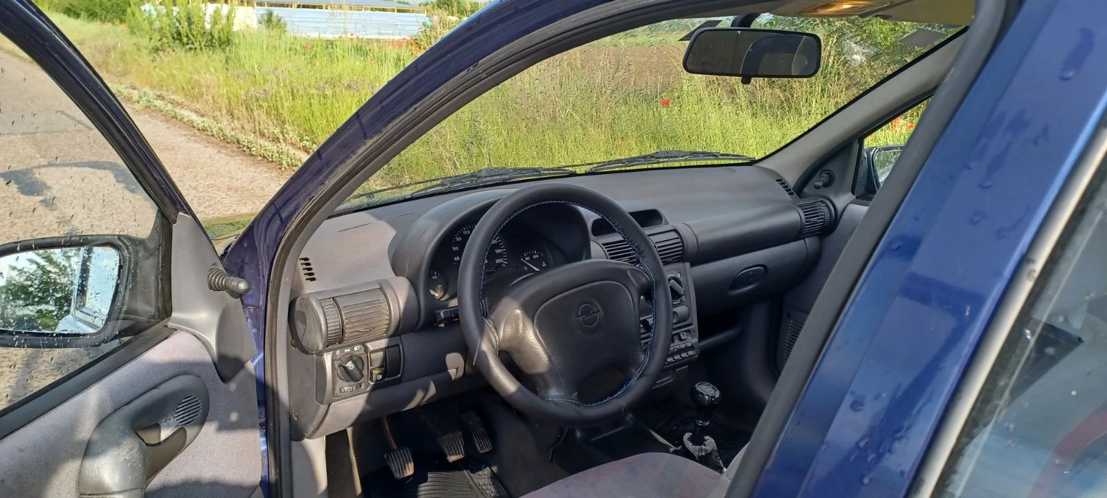 Opel Corsa 1.4, снимка 5 - Автомобили и джипове - 54696022