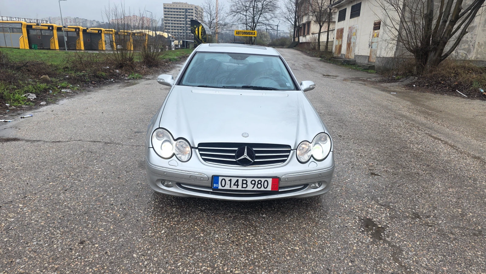 Mercedes-Benz CLK 2.7cdi, снимка 10 - Автомобили и джипове - 54845594
