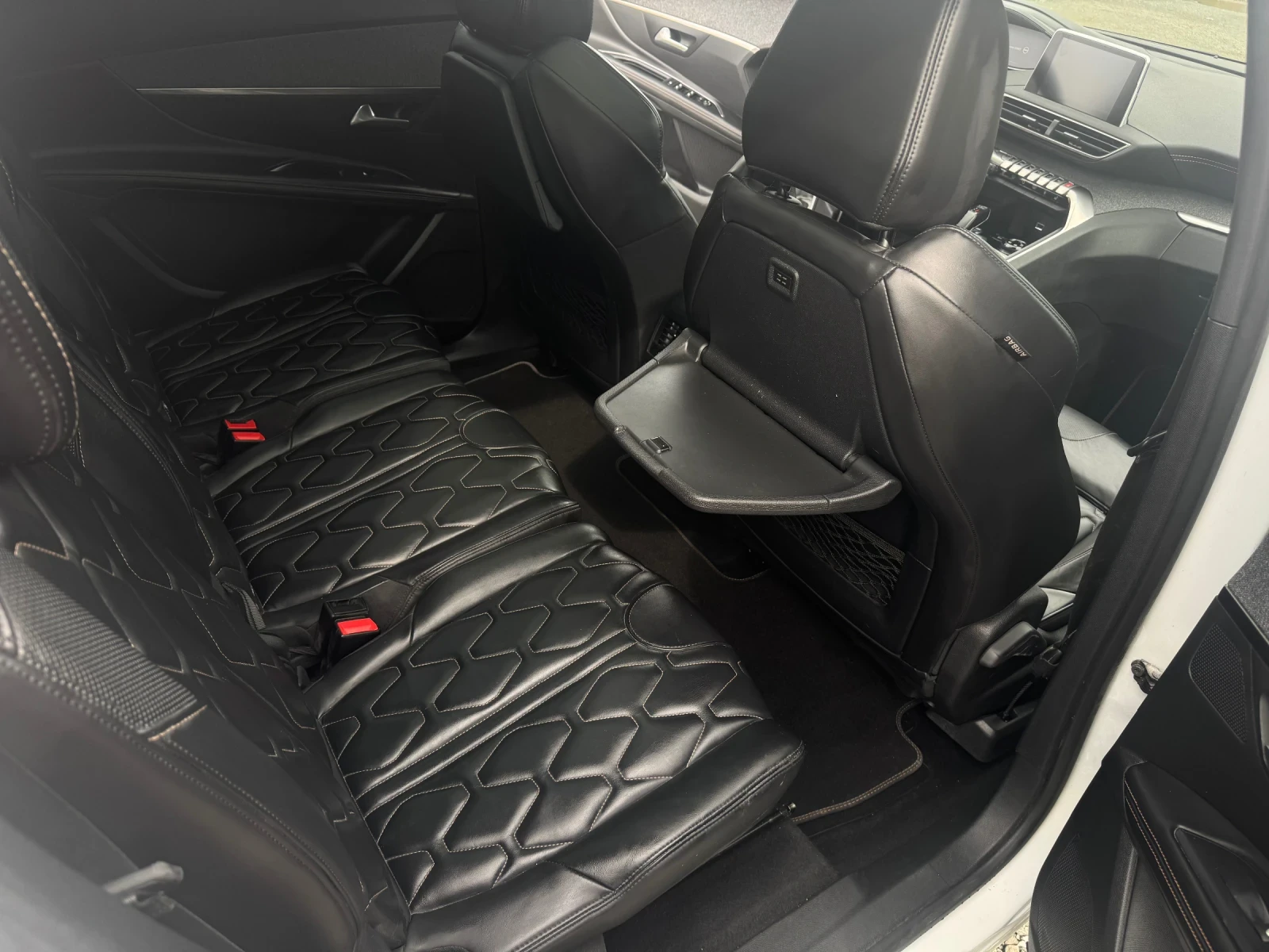Peugeot 5008 1.6I, снимка 12 - Автомобили и джипове - 54968655