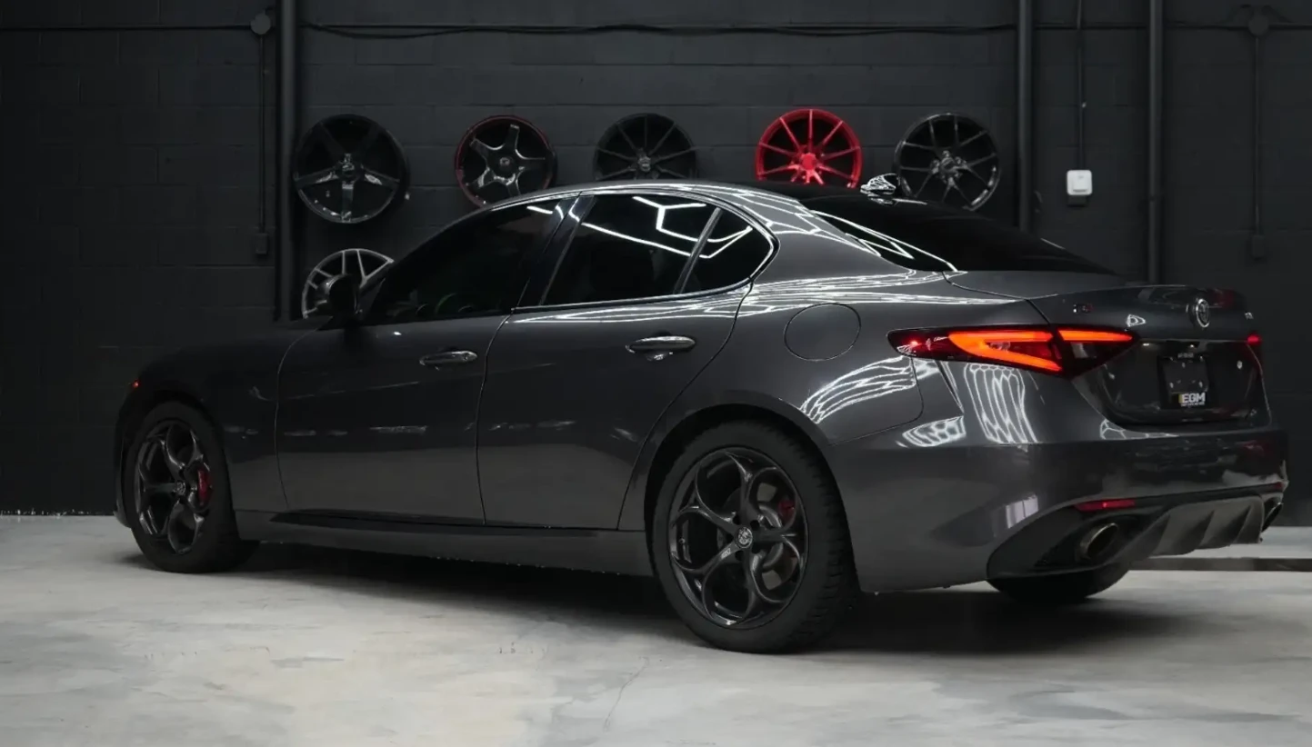Alfa Romeo Giulia Ti Sport Q4, снимка 2 - Автомобили и джипове - 55009386