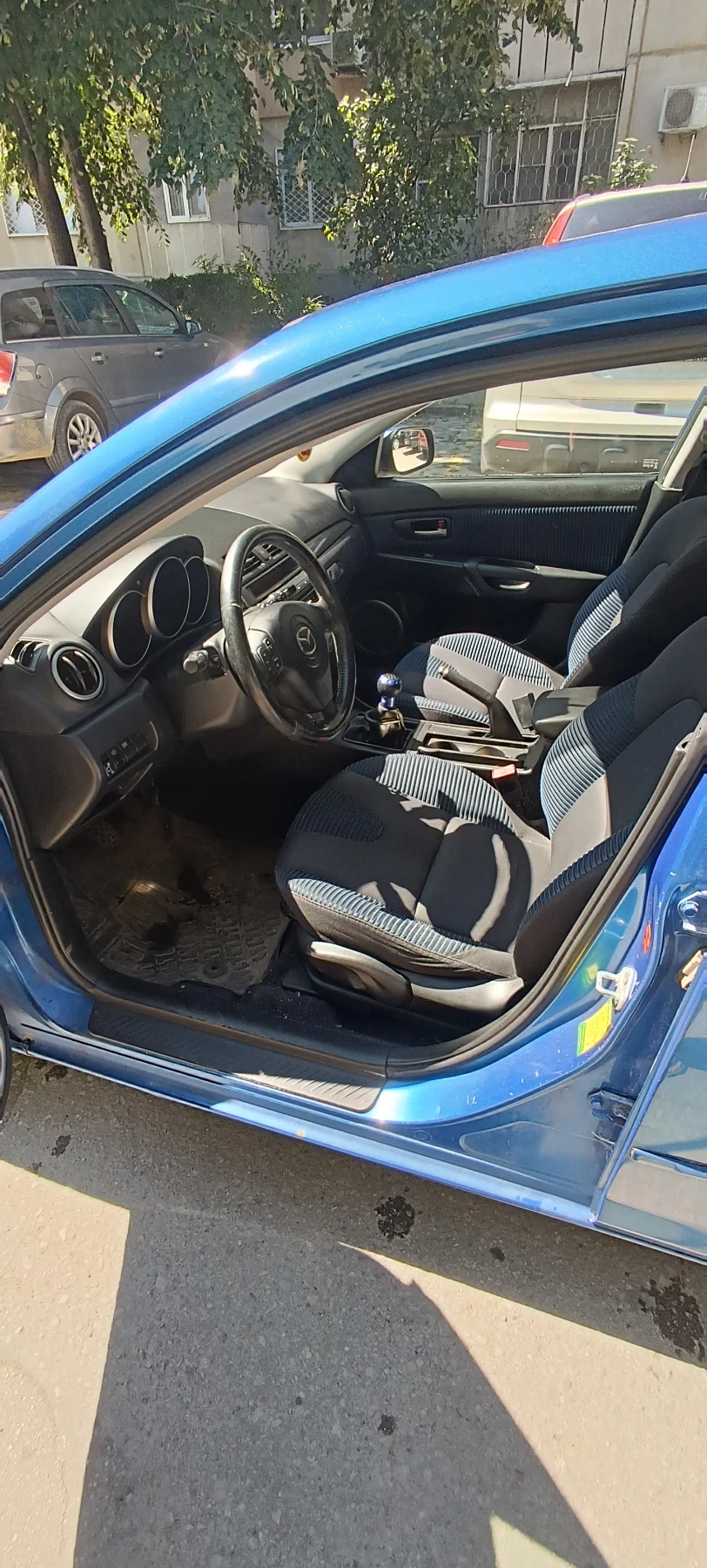 Mazda 3, снимка 4 - Автомобили и джипове - 55420607