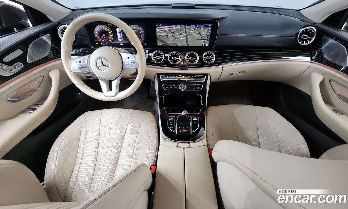 Mercedes-Benz CLS CLS450 4MATIC AMG Line, снимка 7 - Автомобили и джипове - 56122409