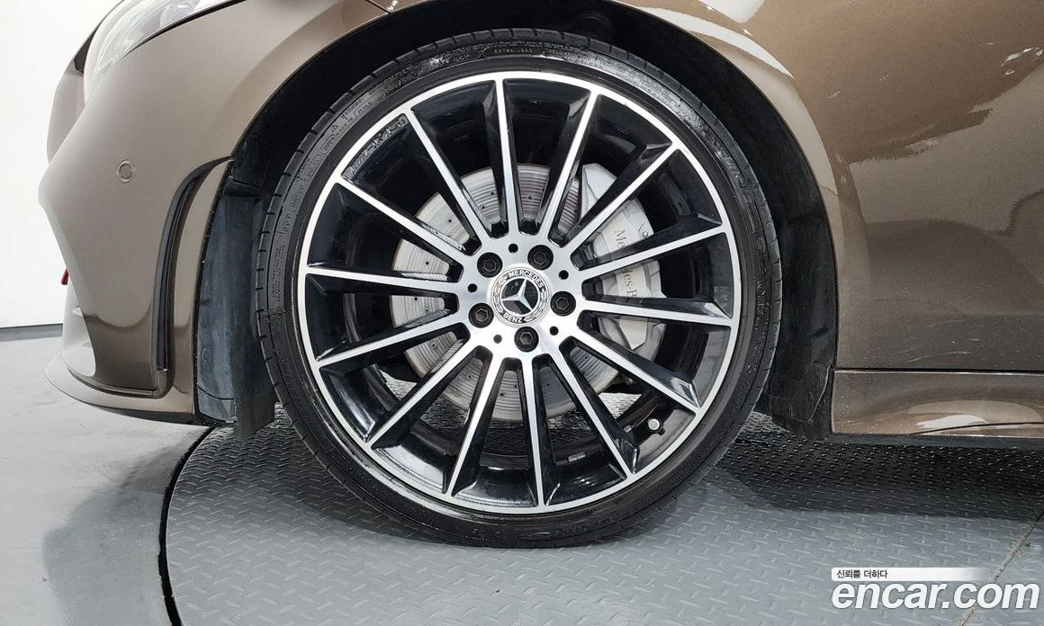 Mercedes-Benz CLS CLS450 4MATIC AMG Line, снимка 5 - Автомобили и джипове - 56122409