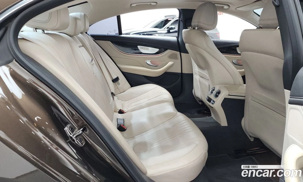 Mercedes-Benz CLS CLS450 4MATIC AMG Line, снимка 12 - Автомобили и джипове - 56122409