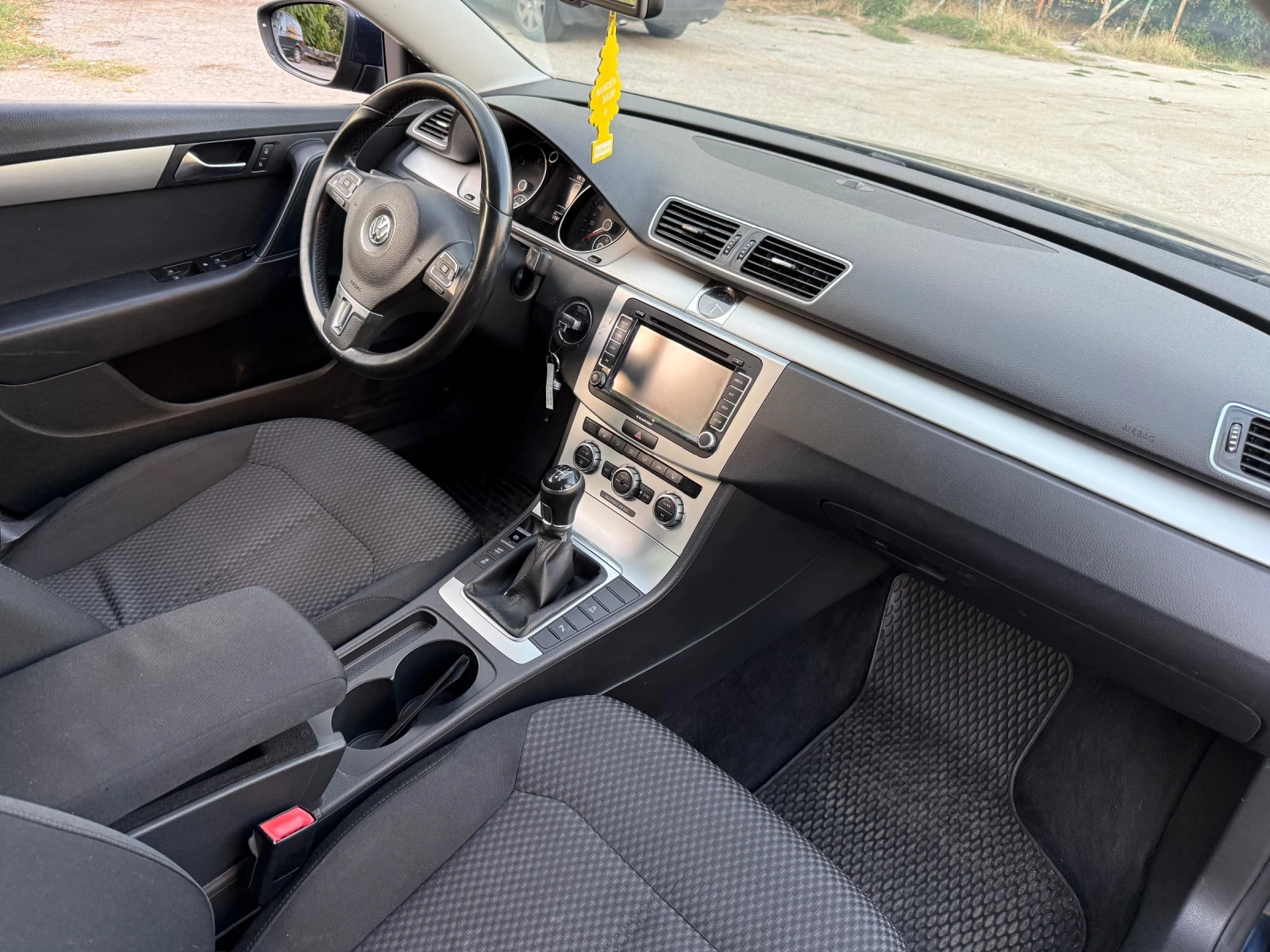 VW Passat 2.0 TDI 140, снимка 6 - Автомобили и джипове - 56124136