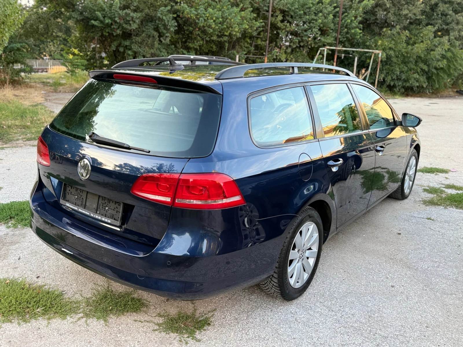 VW Passat 2.0 TDI 140, снимка 4 - Автомобили и джипове - 56124136