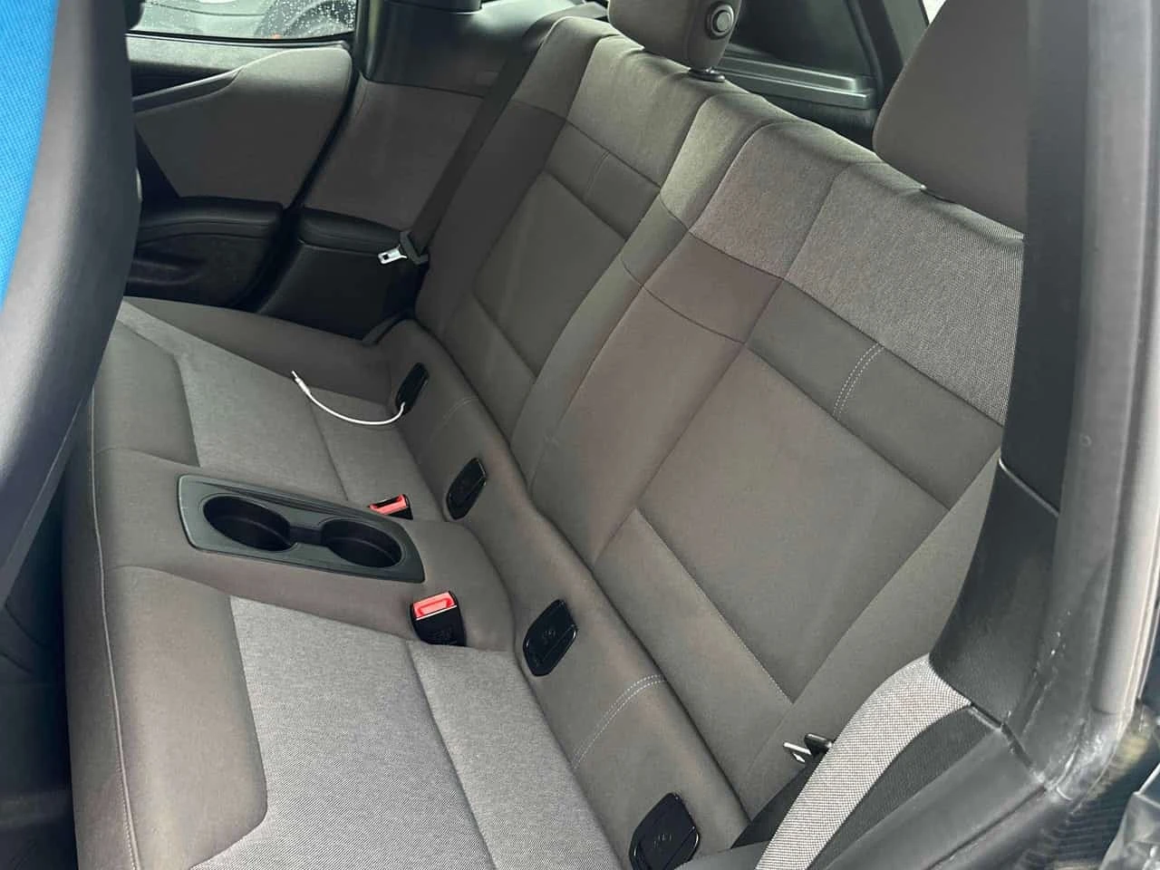 BMW i3 Auto w/Range Extender  CARFAX, снимка 14 - Автомобили и джипове - 56309973