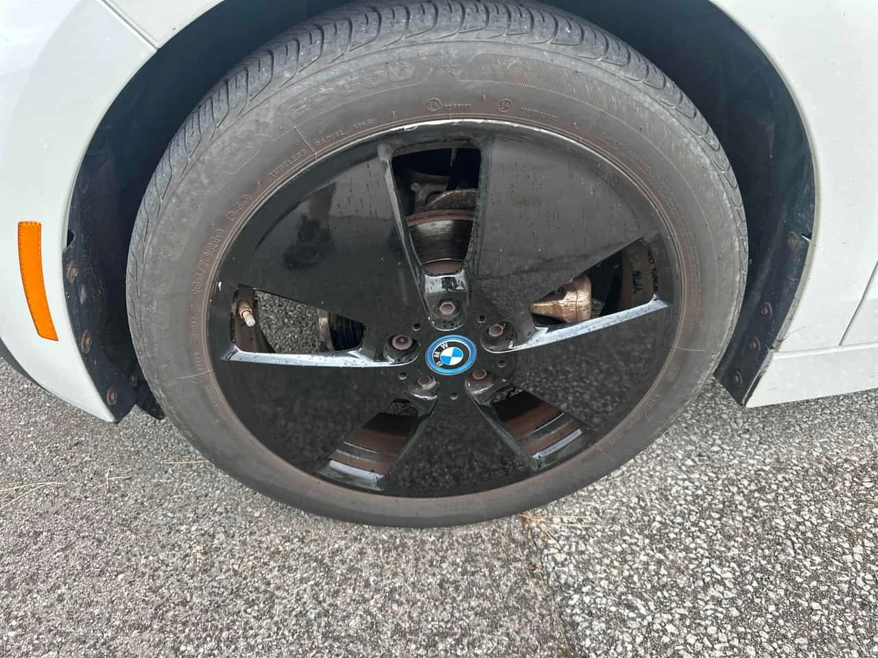 BMW i3 Auto w/Range Extender  CARFAX, снимка 7 - Автомобили и джипове - 56309973