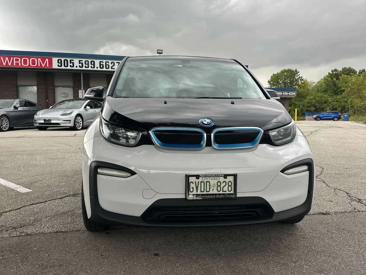 BMW i3 Auto w/Range Extender  CARFAX, снимка 6 - Автомобили и джипове - 56309973