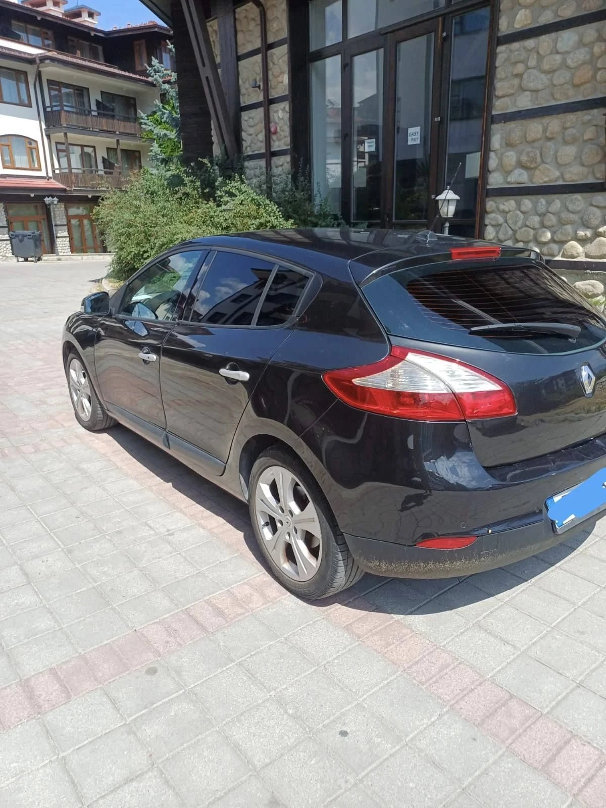 Renault Megane 1.9 dci keyless navi, снимка 5 - Автомобили и джипове - 56353127