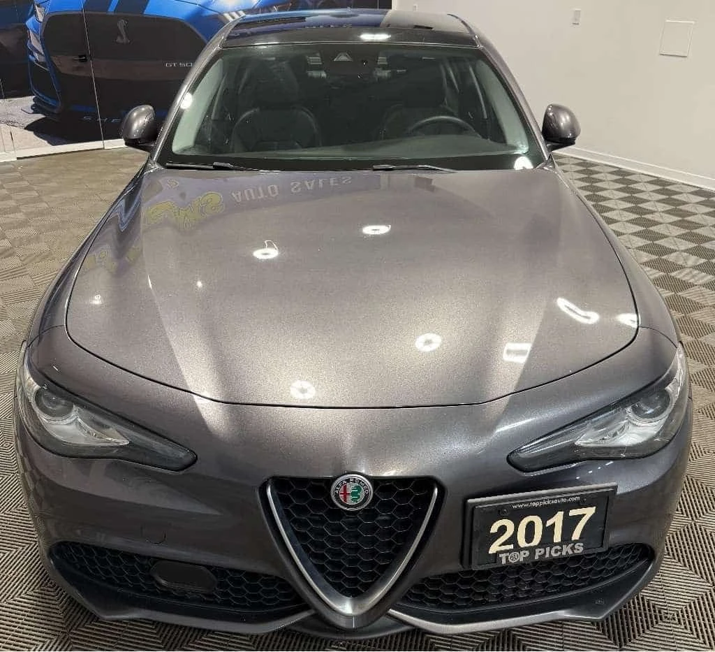 Alfa Romeo Giulia * 2.0 Turbo * 8ZF * CARFAX *  | Mobile.bg � ����������� 8