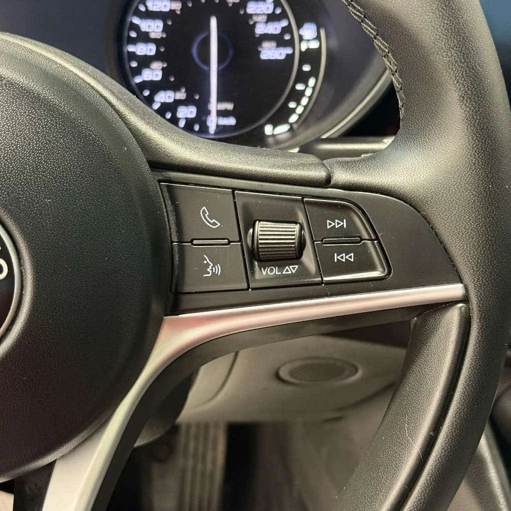 Alfa Romeo Giulia * 2.0 Turbo * 8ZF * CARFAX *  | Mobile.bg � ����������� 15