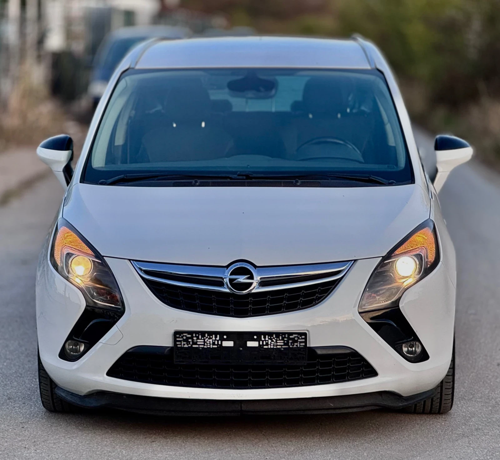 Opel Zafira 1.4i Turbo 140 �.�. | 2013 �. | ����� ��������� |  | Mobile.bg � ����������� 2