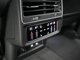 Audi SQ7 Quattro = Black Optic = 7 Seats Гаранция, снимка 10