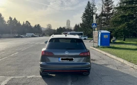 VW Touareg R Line, снимка 8