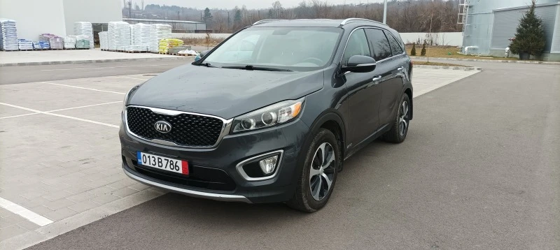 Kia Sorento 3.3 бензин ЕХ V6, снимка 3 - Автомобили и джипове - 47122837