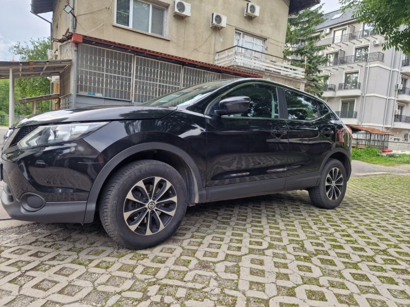 Nissan Qashqai 1.5 DCI, снимка 7 - Автомобили и джипове - 47343461